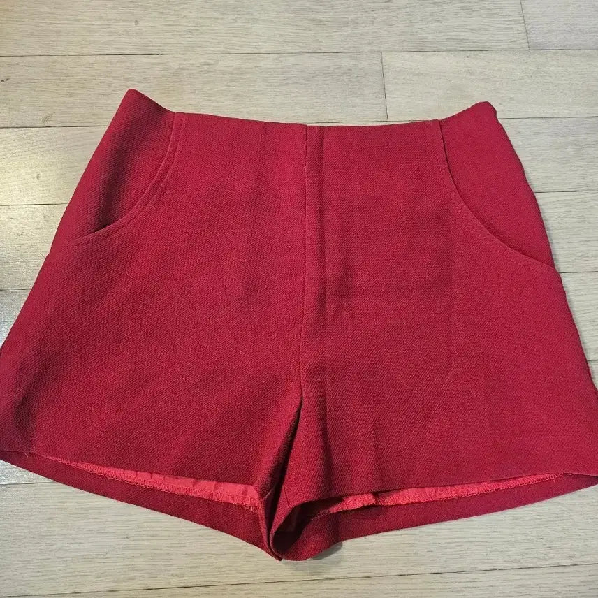 [BUNJANG] Red Shorts / 레드 반바지 숏팬츠