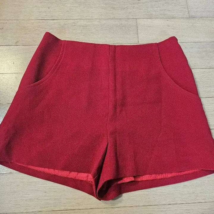 [BUNJANG] Red Shorts / 레드 반바지 숏팬츠