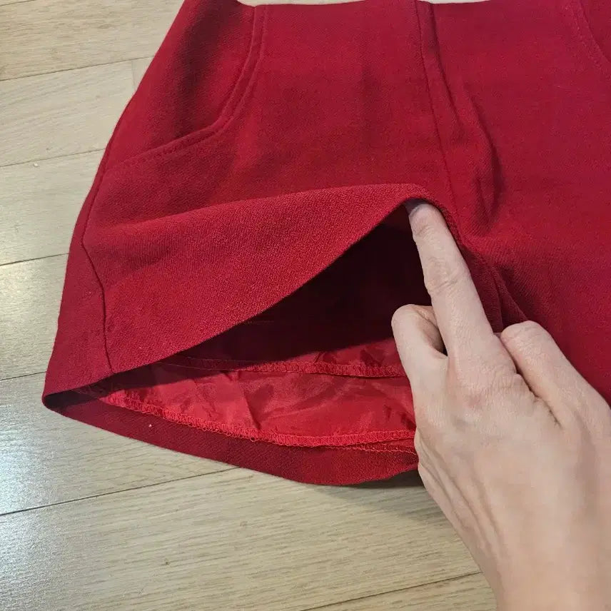 [BUNJANG] Red Shorts / 레드 반바지 숏팬츠