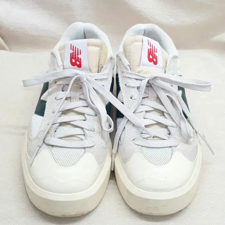 [SOLD OUT] 뉴발란스 CT302 베이지 그린 245
