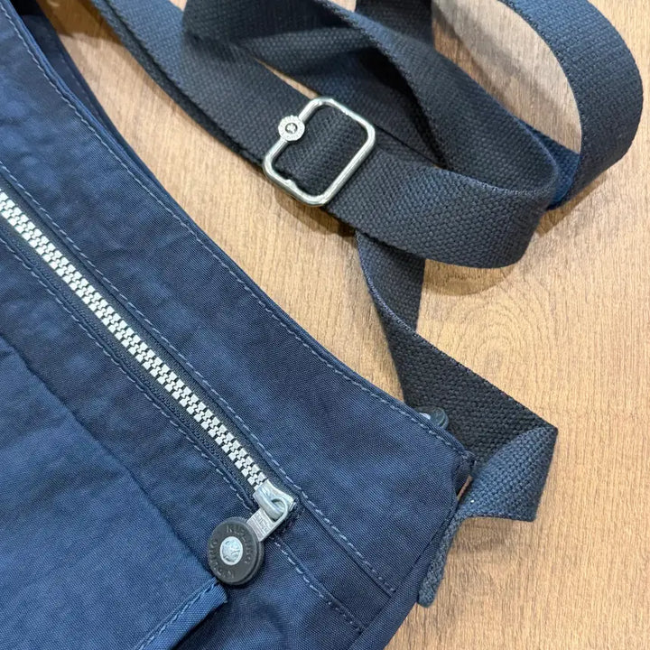 [SOLD OUT] Kipling 키플링 미니 숄더백