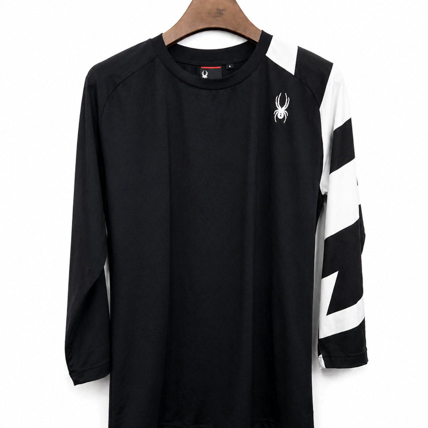 [SOLD OUT] M,95 )) SPYDER 스파이더 티셔츠! 상태 굿굿굿! 깔끔하고예뻐요