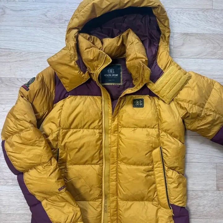 [BUNJANG] Kolon Sport Goose Down Lightweight Padded Jacket / 코오롱스포츠 구스다운 경량 패딩 옐로우/퍼플 85