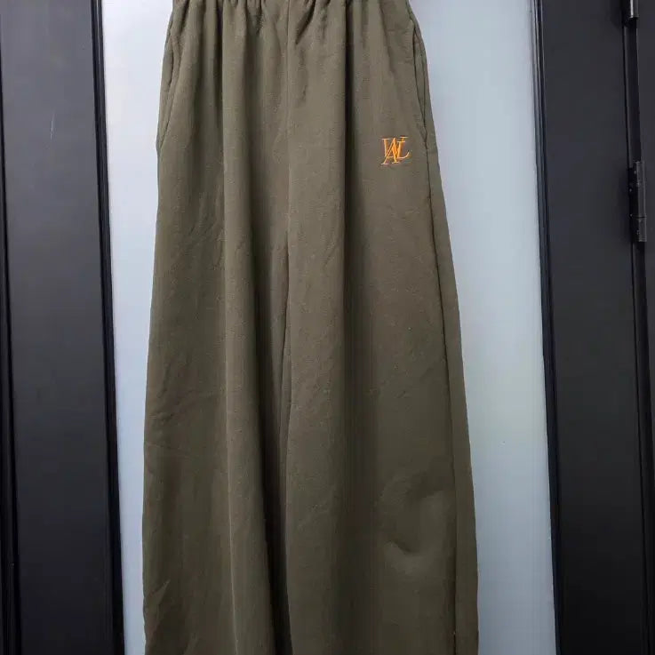 [SOLD OUT] 2024 우알롱 와이드 팬츠 s