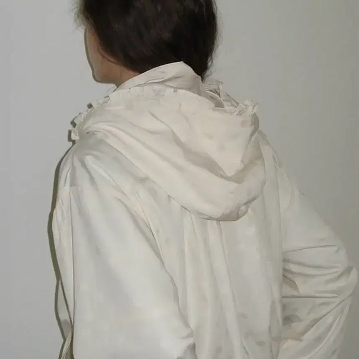 [BUNJANG] Ronron Windbreaker Jacket / 론론 도트 바람막이 아이보리