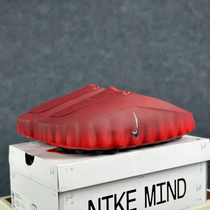 [BUNJANG] Nike Mind Red Slippers (Size 265) / 나이키 Nike Mind 빨간색 슬리퍼  사이즈265