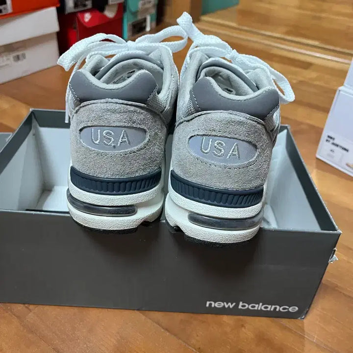 [SOLD OUT] 뉴발란스 990v2 그레이 250