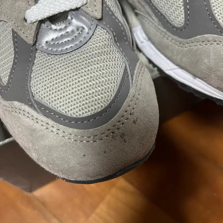 [SOLD OUT] 뉴발란스 990v2 그레이 250