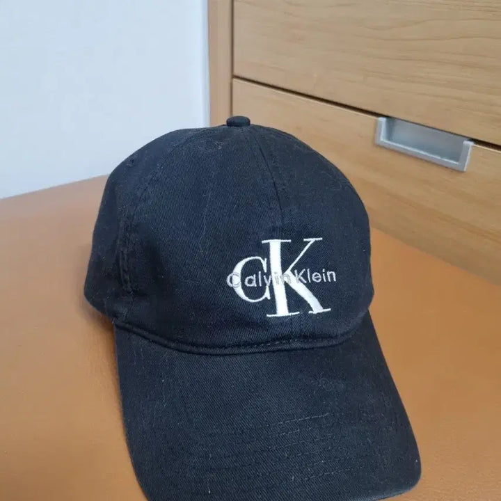 [SOLD OUT] ck캘빈클라인 모자