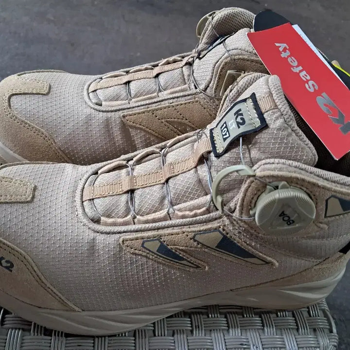 [BUNJANG] K2 Safety Hiking Boots Beige 250/255 / K2 최고급 다이얼 안전화 등산화 새상품250/255