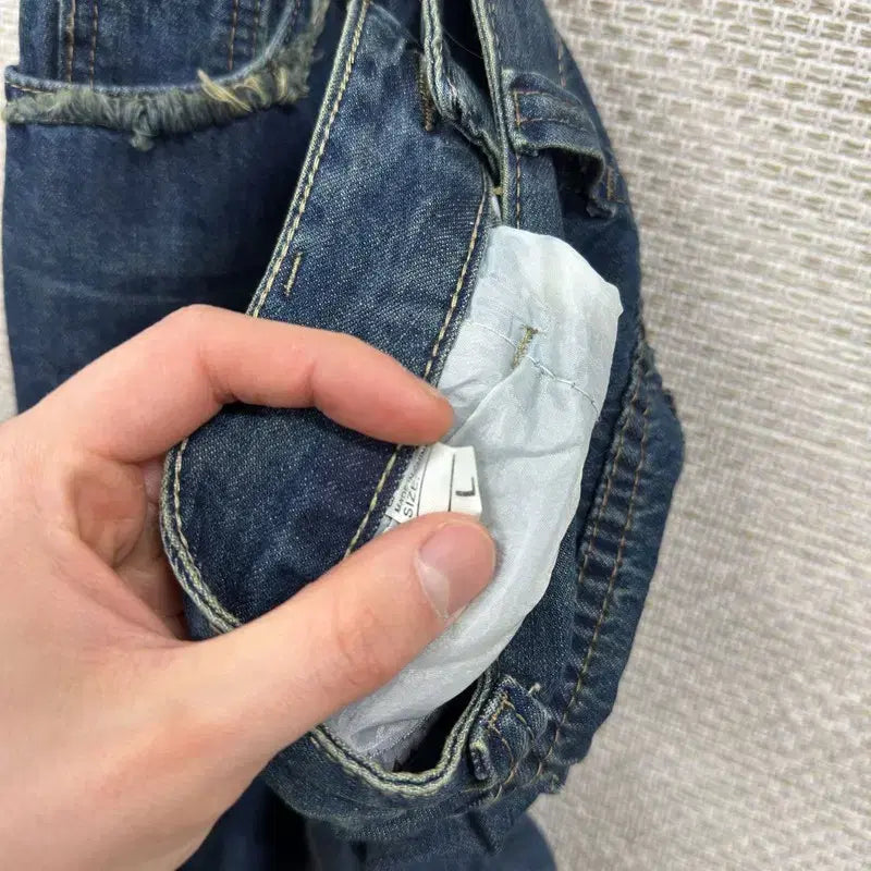 [SOLD OUT] 빈티지 데님 청바지 L M13768