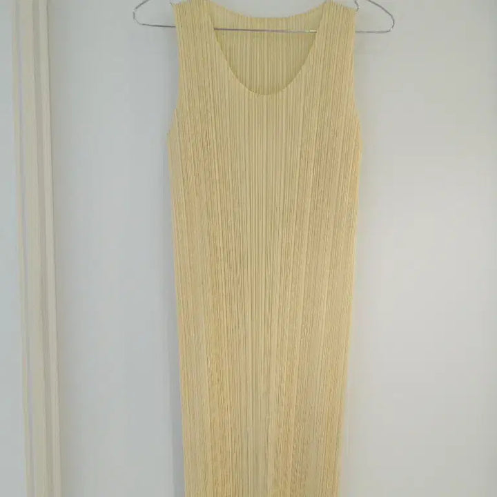 [BUNJANG] Pleats Please Ivory Long Dress / 플리츠플리즈 아이보리 롱 원피스