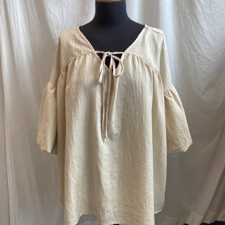 [BUNJANG] FRIFUL Beige Oversized Short Sleeve Blouse (L) / FRIFUL 베이지 오버핏 반팔블라우스(L)