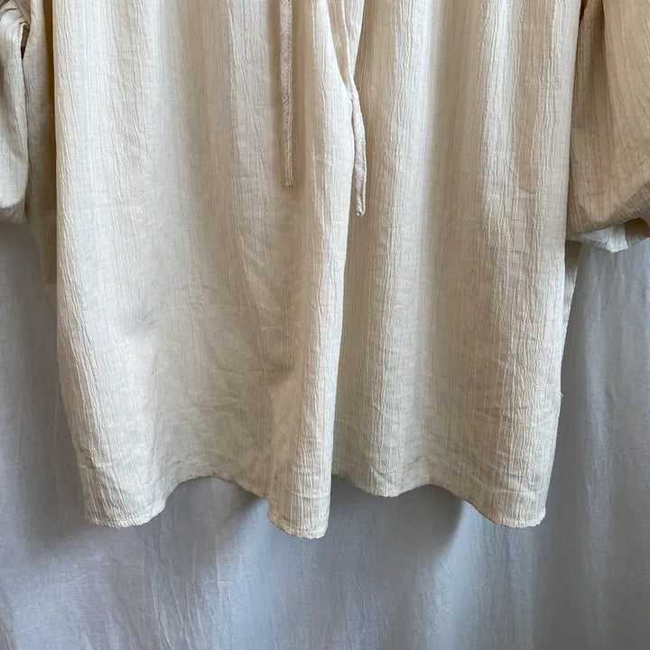 [BUNJANG] FRIFUL Beige Oversized Short Sleeve Blouse (L) / FRIFUL 베이지 오버핏 반팔블라우스(L)