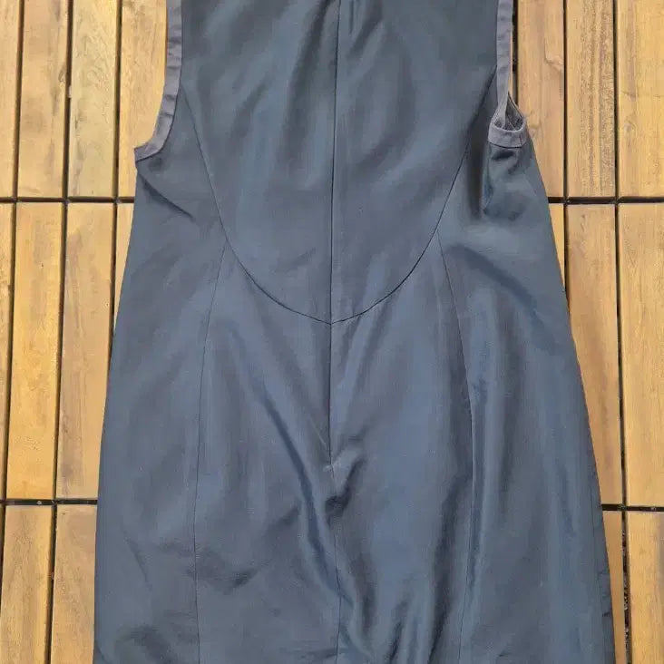 [BUNJANG] Kuho Two-Tone Sleeveless Dress / 구호 배색 민소매 원피스 견100%