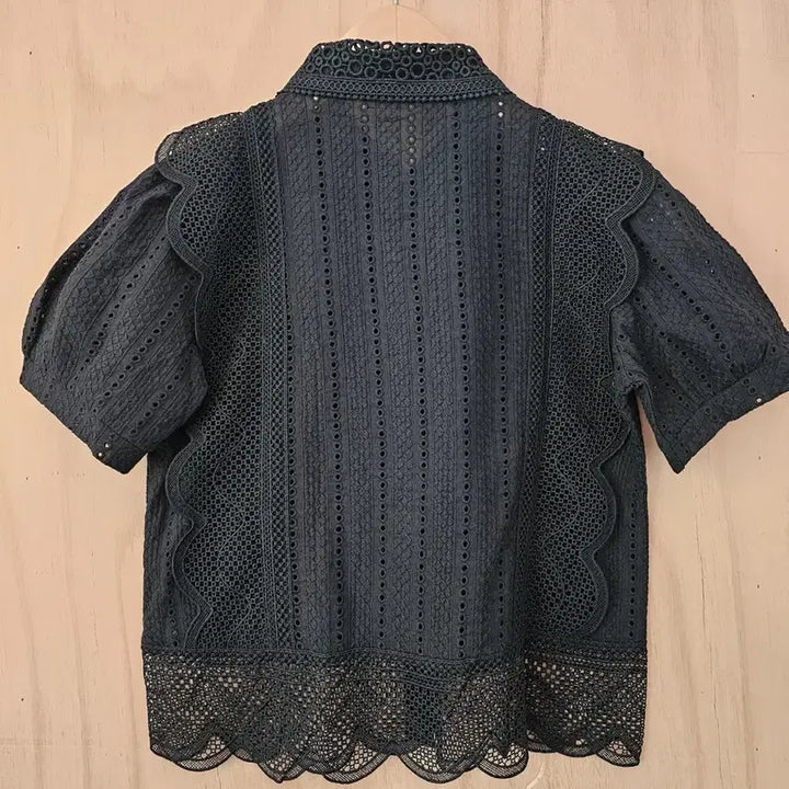 [BUNJANG] Black Wing Lace Blouse / 블랙 날개레이스 블라우스 (새옷)