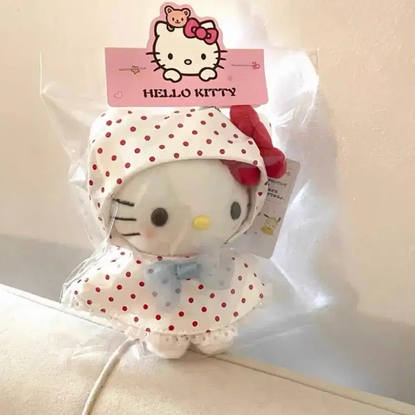 [BUNJANG] Hello Kitty Raincoat Keyring / 땡땡이 우비 헬로키티 키링