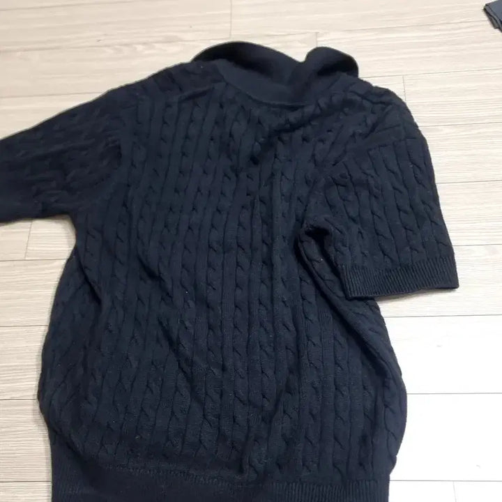 [BUNJANG] Minay Cable Knit Short Sleeve Polo Shirt - Black / minay 케이블 니트 반팔 카라티 블랙