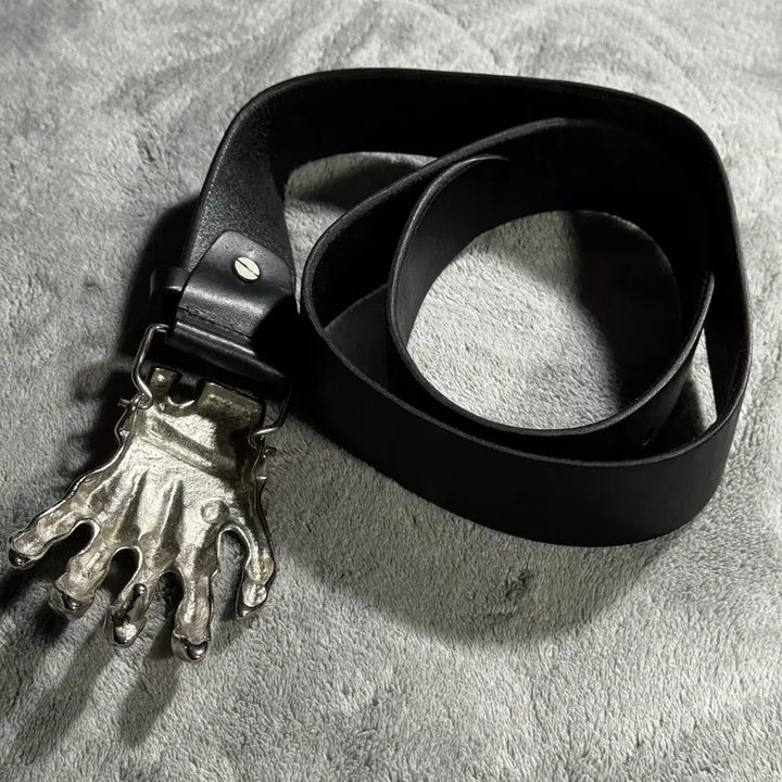 [BUNJANG] Italian Club Skull Hand Black Leather Belt / 이탈리안클럽 해골 손 검정색 가죽 벨트