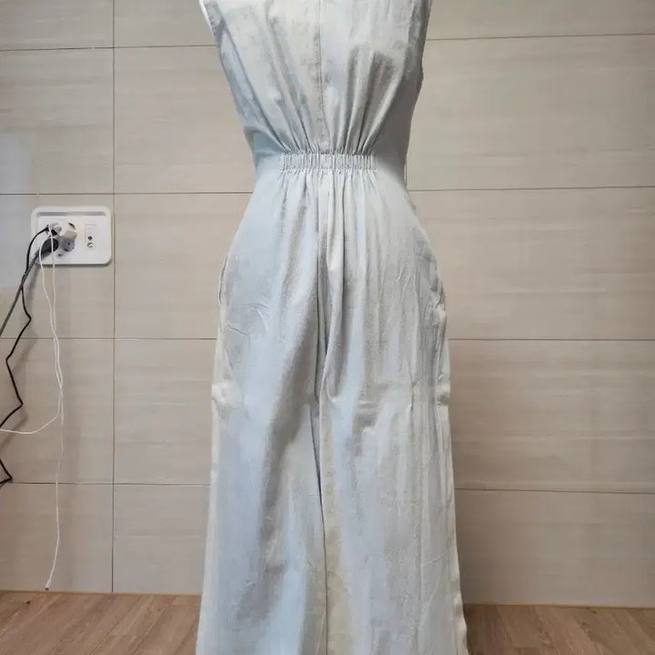 [BUNJANG] LeveCity Jumpsuit / (레브시티) 점프슈트