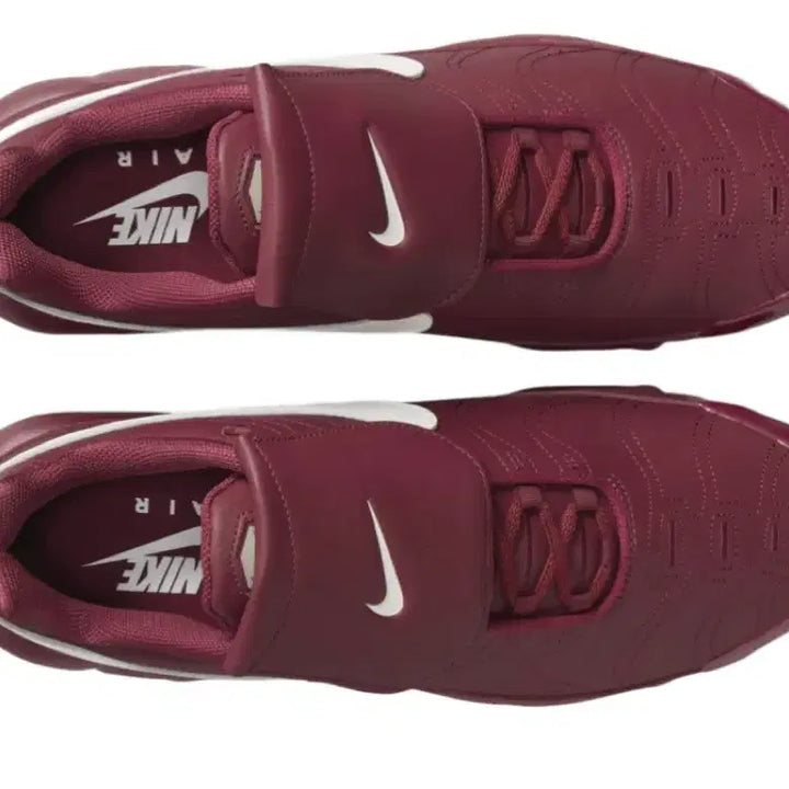 [BUNJANG] Nike Air Max Plus Team Red Sneakers / 니이키 에어맥스 플러스 팀레드 240
