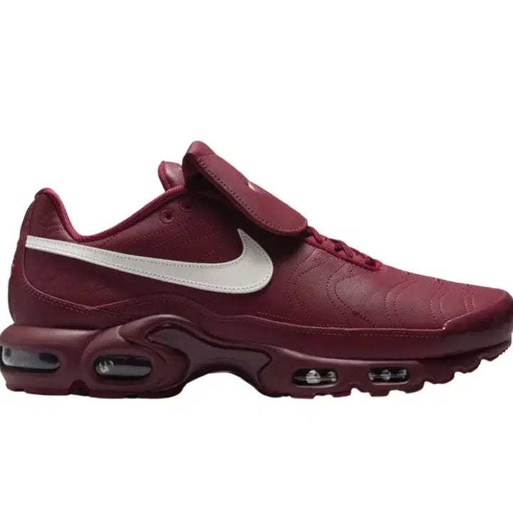 [BUNJANG] Nike Air Max Plus Team Red Sneakers / 니이키 에어맥스 플러스 팀레드 240