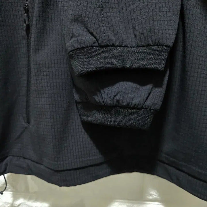 [SOLD OUT] 거의새것/ 코오롱스포츠 에어도트 긴팔 라운드 티셔츠 90~95