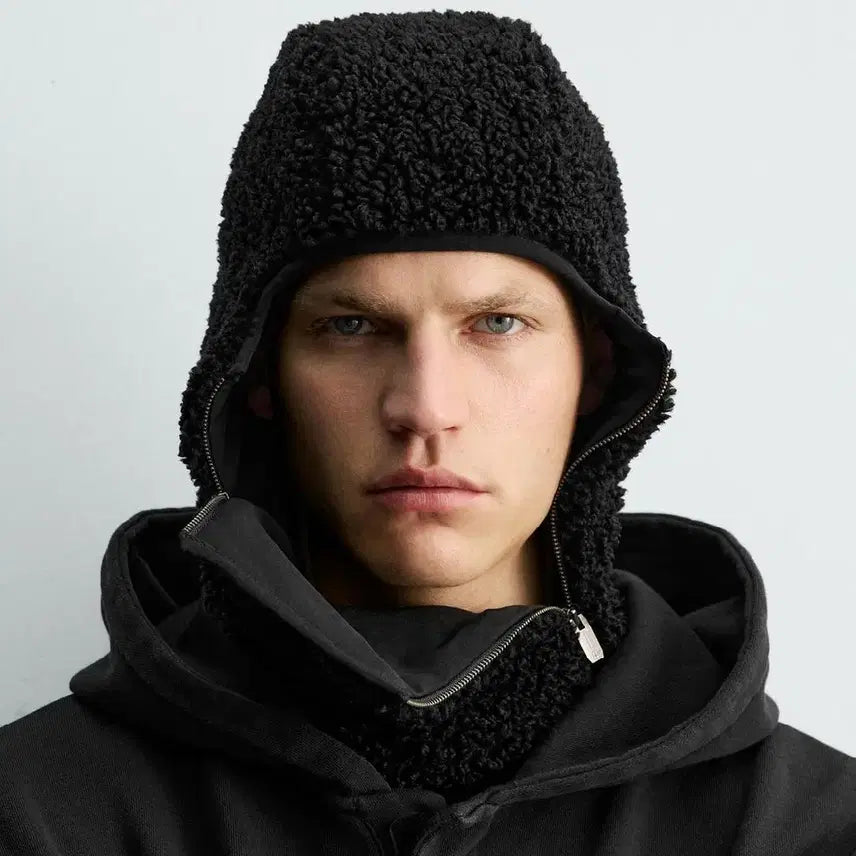 [BUNJANG] DESIGN STUDIO SR_A Shearling Balaclava / DESIGN STUDIO SR_A 시어링 바라클라바