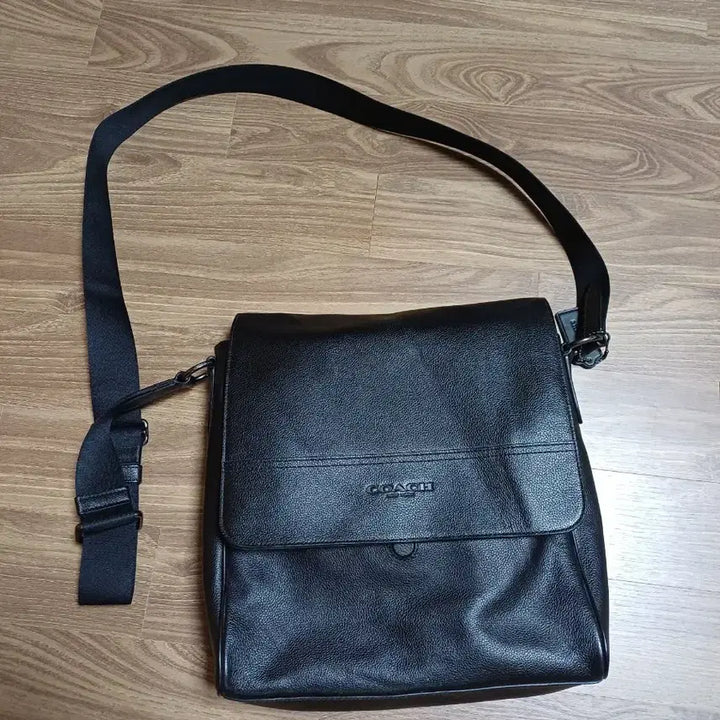 [BUNJANG] Coach Houston Map Crossbody Bag / 코치 휴스턴맵 크로스