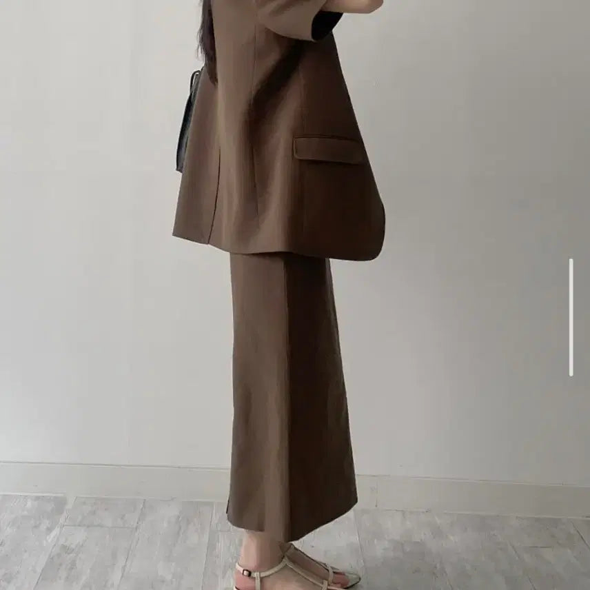 [SOLD OUT] (택채새상품) 르버터 린넨 스티치 오버핏 반팔 자켓 신상