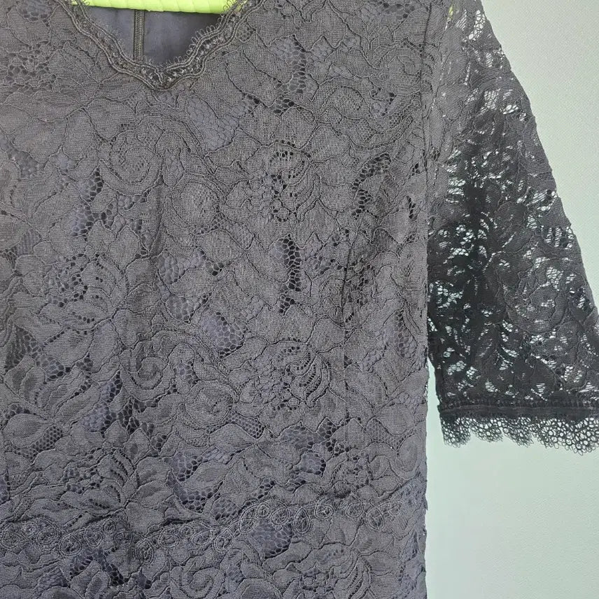 [BUNJANG] Olivia Lauren Navy Lace Dress 95 / 올리비아로렌 네이비 레이스 원피스 95