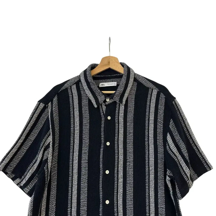 [SOLD OUT] 자라 텍스처 스트라이프 니트 셔츠 네이비 XL 정품