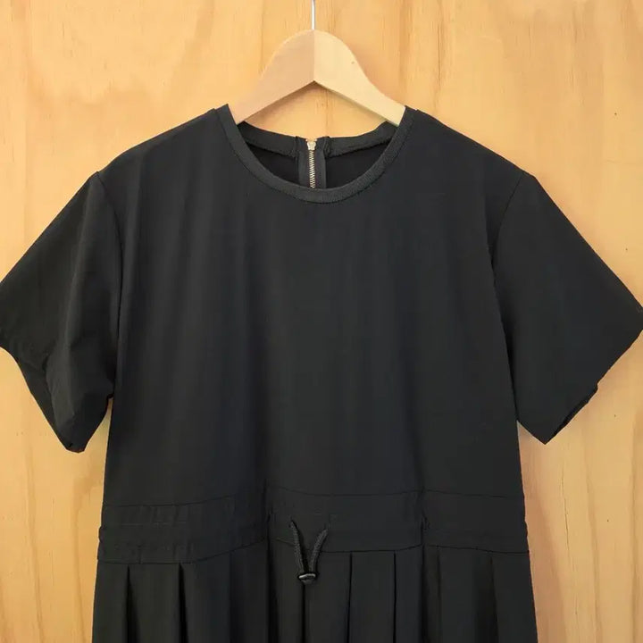 [BUNJANG] Pleated String Black Dress / 플리츠 스트링 바스락 블랙 원피스 (새옷)