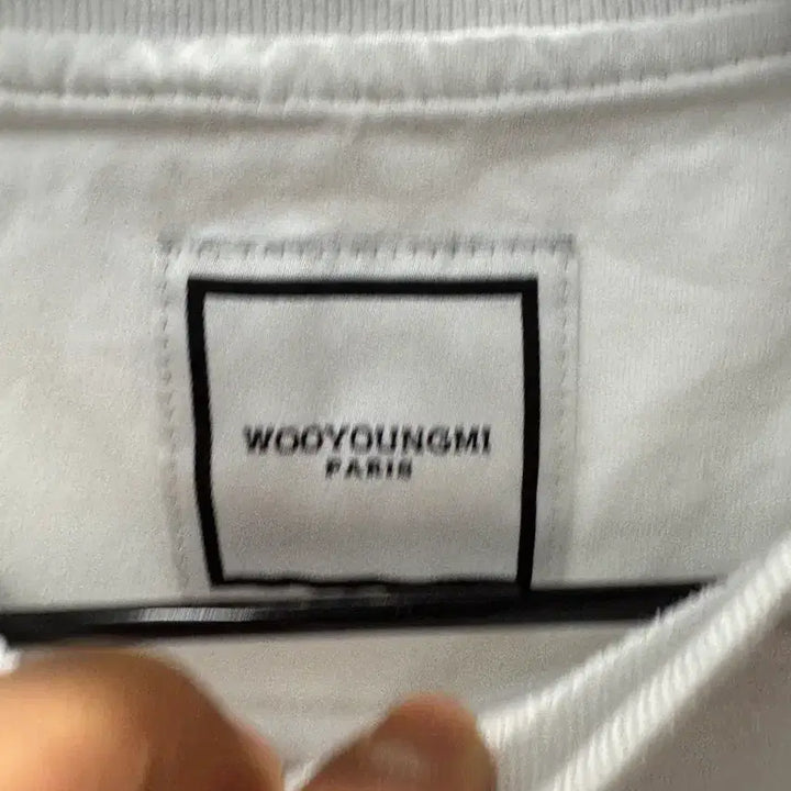 [BUNJANG] Wooyoungmi White Short-Sleeved T-shirt / 우영미 흰색 반팔 티셔츠 100