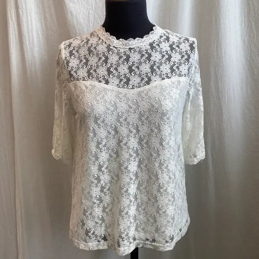 [BUNJANG] ARROW White Lace Short Sleeve Blouse (M) / ARROW 화이트 레이스 반팔블라우스(M)