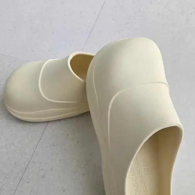 [SOLD OUT] 락피쉬웨더웨어 클로그