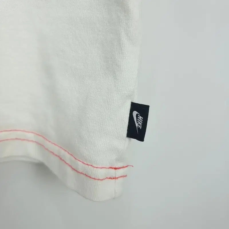[SOLD OUT] 나이키 로고 자수 오버사의즈 반팔티 화이트 M20192