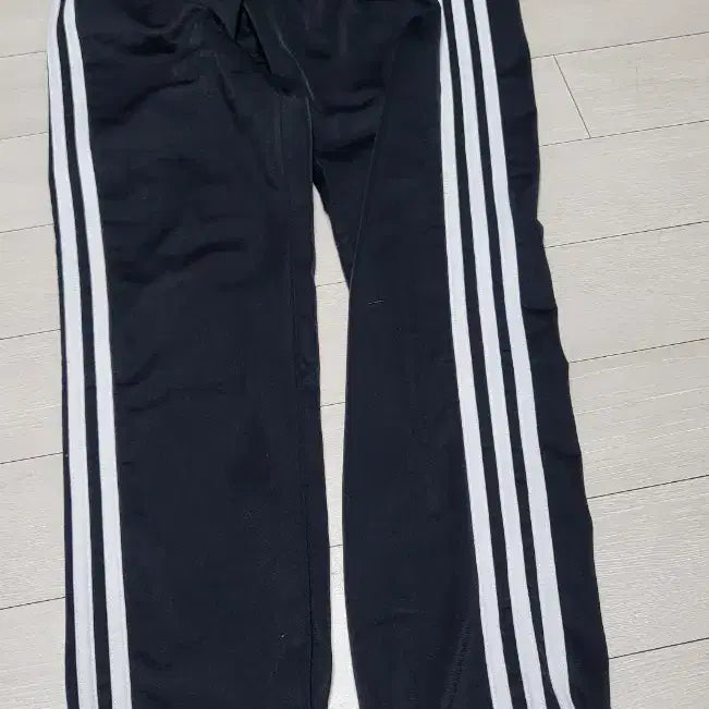 [BUNJANG] Adidas Three-Stripe Training Jogger Pants M / 아디다스 삼선 트레이닝 조거팬츠 M