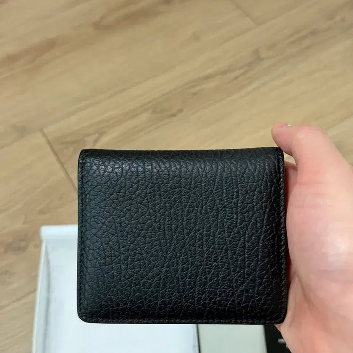 [SOLD OUT] 마르지엘라 컴팩트 반지갑 판매합니다.