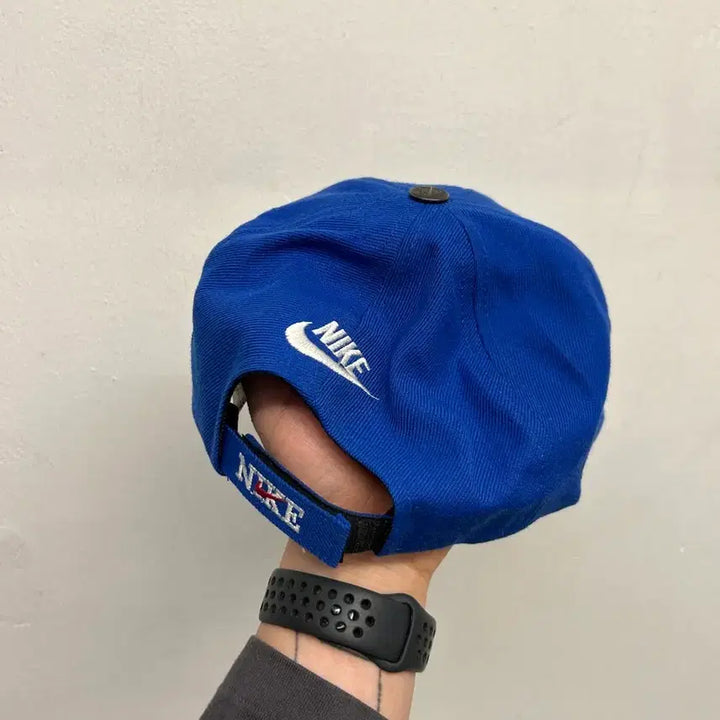 [SOLD OUT] 90s 나이키 스우시 팀 모자