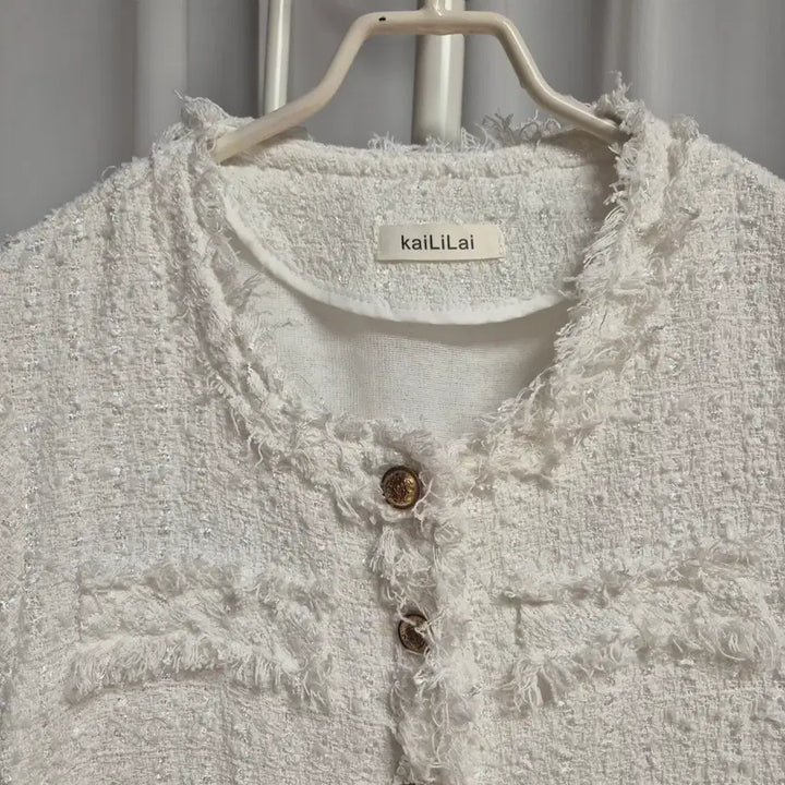 [BUNJANG] Ivory Tweed Cropped Jacket / 아이보리 트위드 반팔 자켓