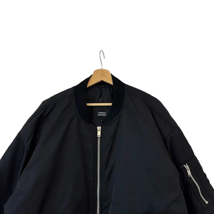 [SOLD OUT] 무탠다드 오버사이즈 디테처블 ma1 블랙 L 정품