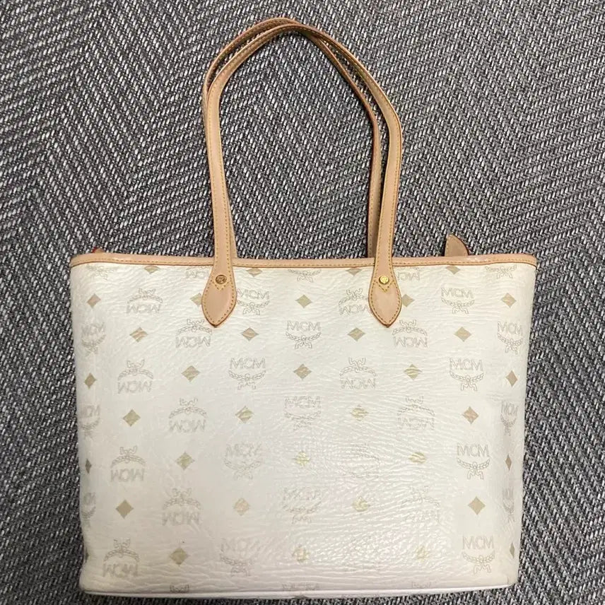 [SOLD OUT] MCM가방 숄더백