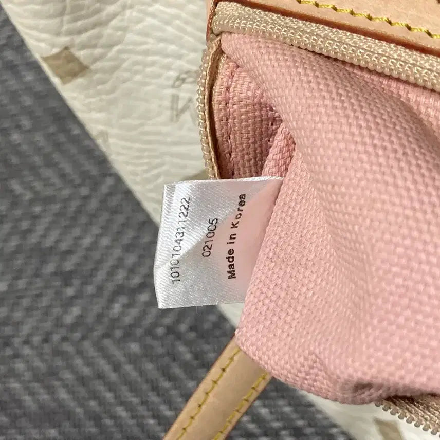 [SOLD OUT] MCM가방 숄더백