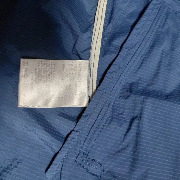 [BUNJANG] New Balance Windbreaker Hooded Zip-up Jacket / 뉴발란스 바람막이 후드집업 블루
