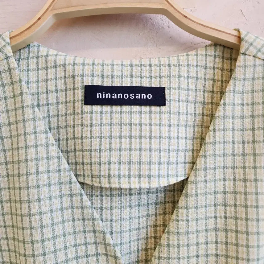 [BUNJANG] ninanosano Checkered Blouse / ninanosano 체크 블라우스