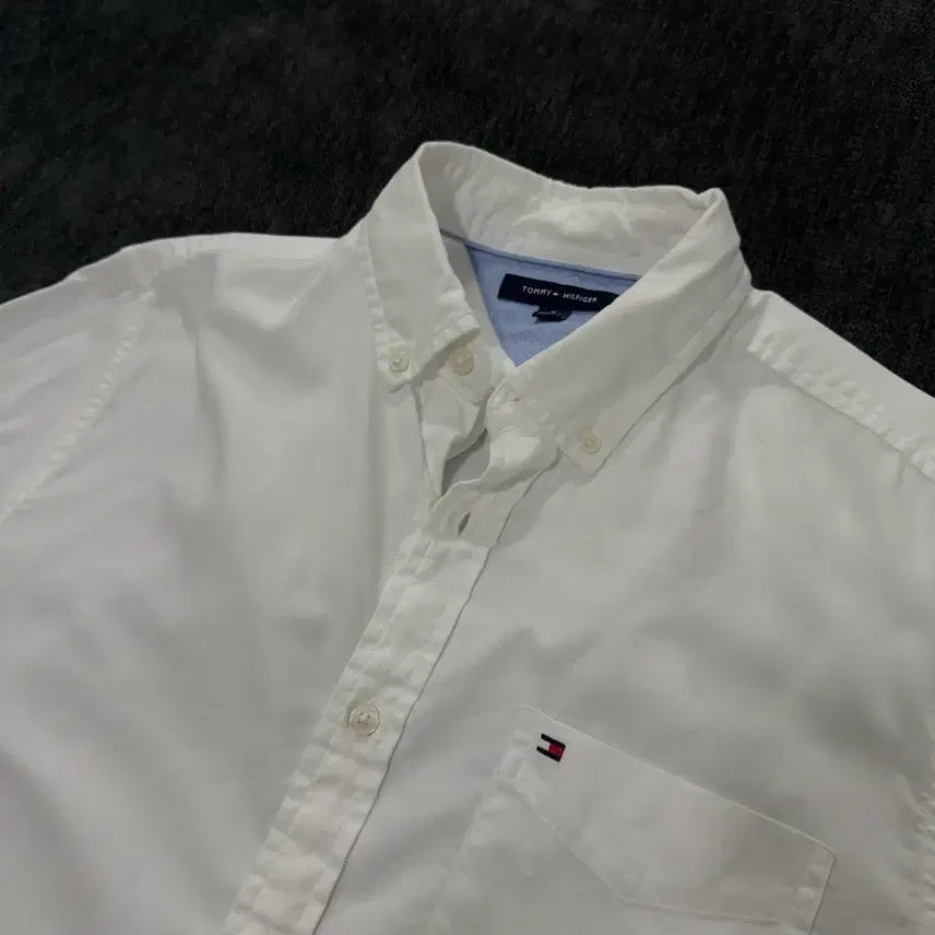 [SOLD OUT] M 타미힐피거 화이트 셔츠