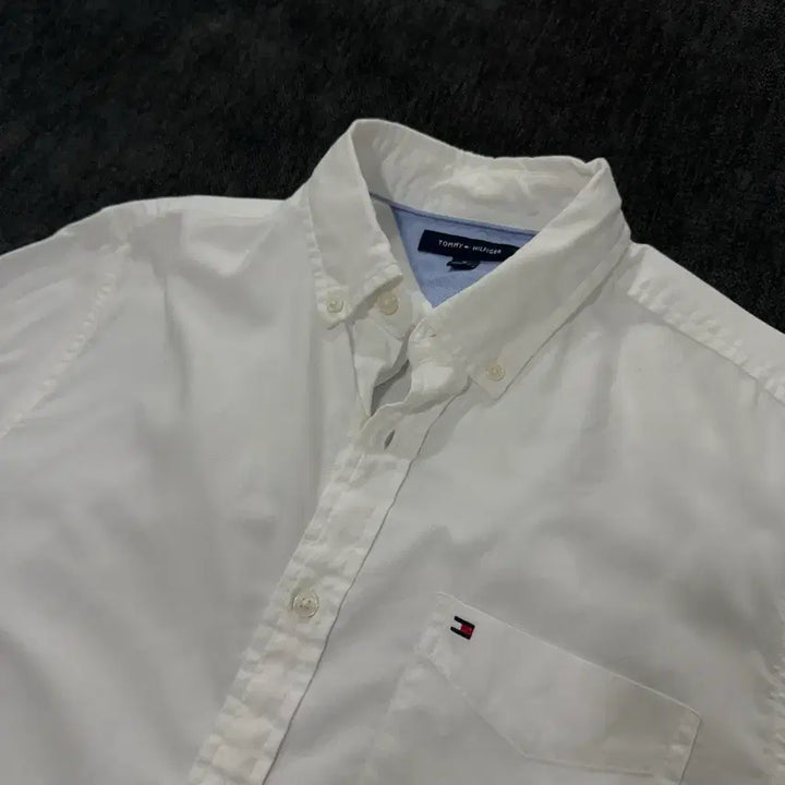 [SOLD OUT] M 타미힐피거 화이트 셔츠