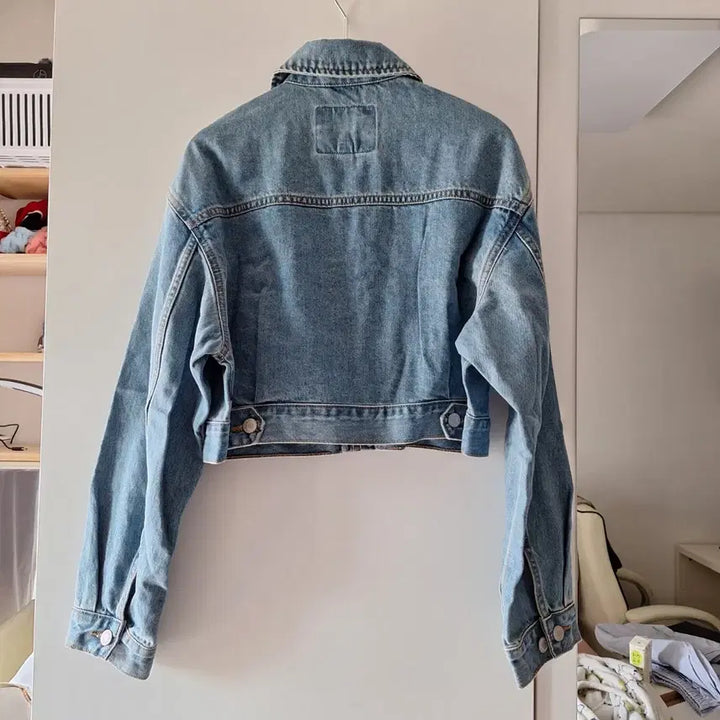 [BUNJANG] Who.A.U Cropped Denim Zip-up Jacket / (1회 착용) 후아유 크롭 데님 집업 크롭 자켓