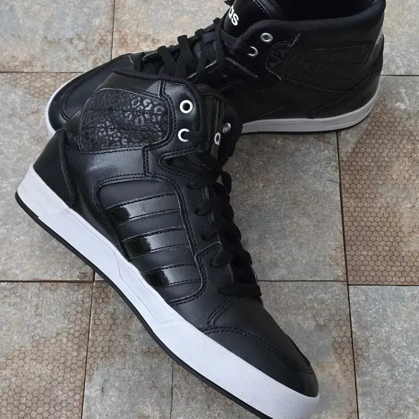 [BUNJANG] Adidas Neo Rolly Mid Black Sneakers / (265)아디다스 네오 롤리 미드 블랙 스니커즈